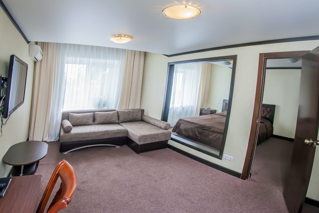 Гостиница Метелица Уссурийск-94