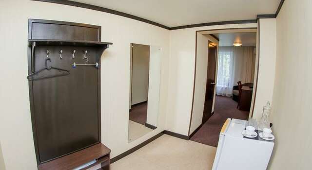 Гостиница Метелица Уссурийск-87